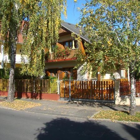 Viragoskert Apartman Hévíz Extérieur photo